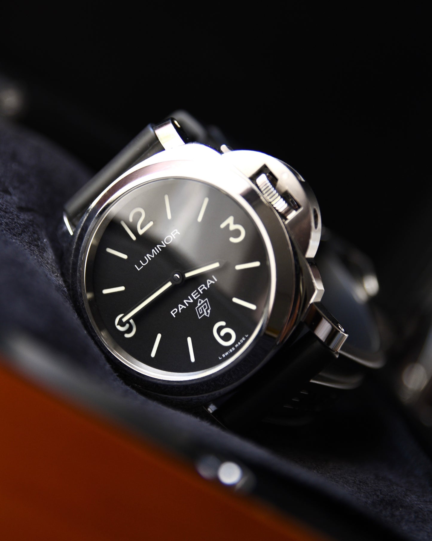 2020 Panerai Luminor Base Logo 44mm
