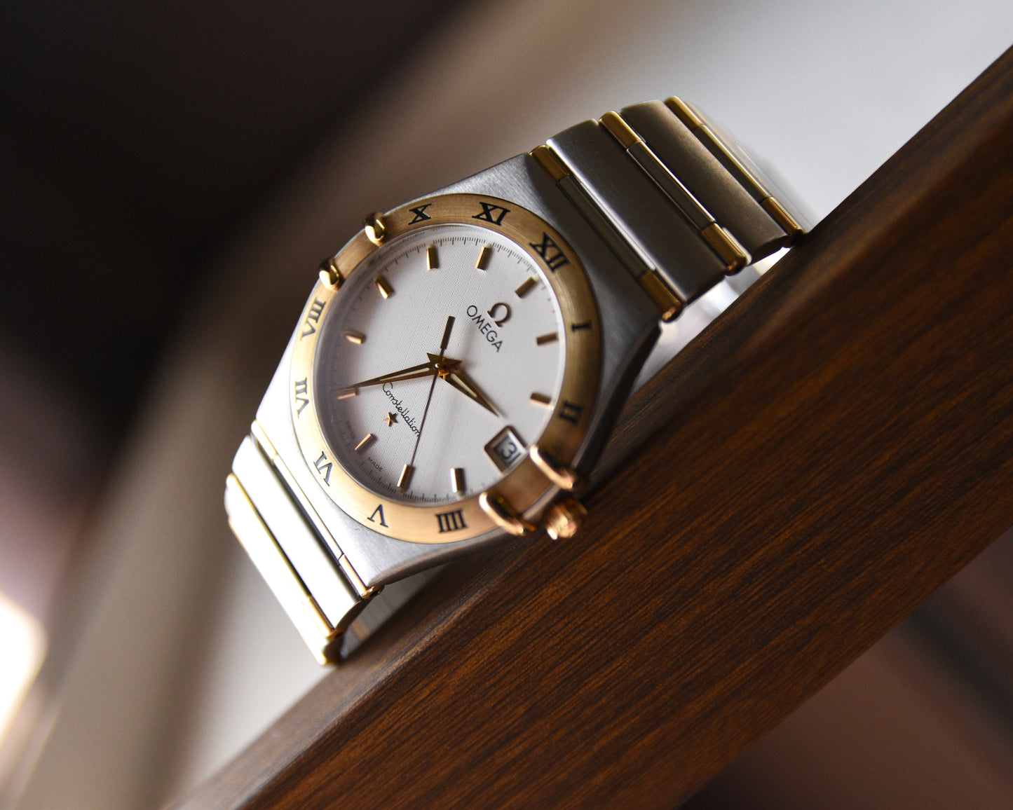 2000s Omega Constellation 33.5mm Half Bar Unisex