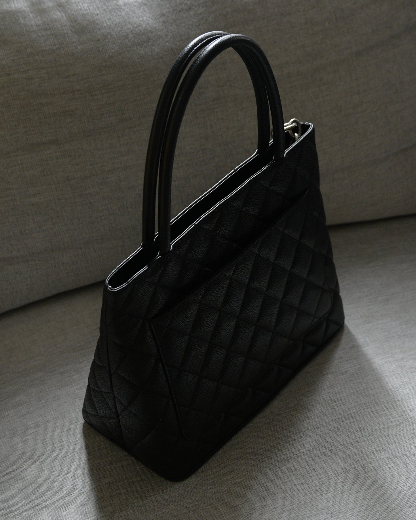 Chanel Medallion Series 6 Caviar Leather Silver Hardware