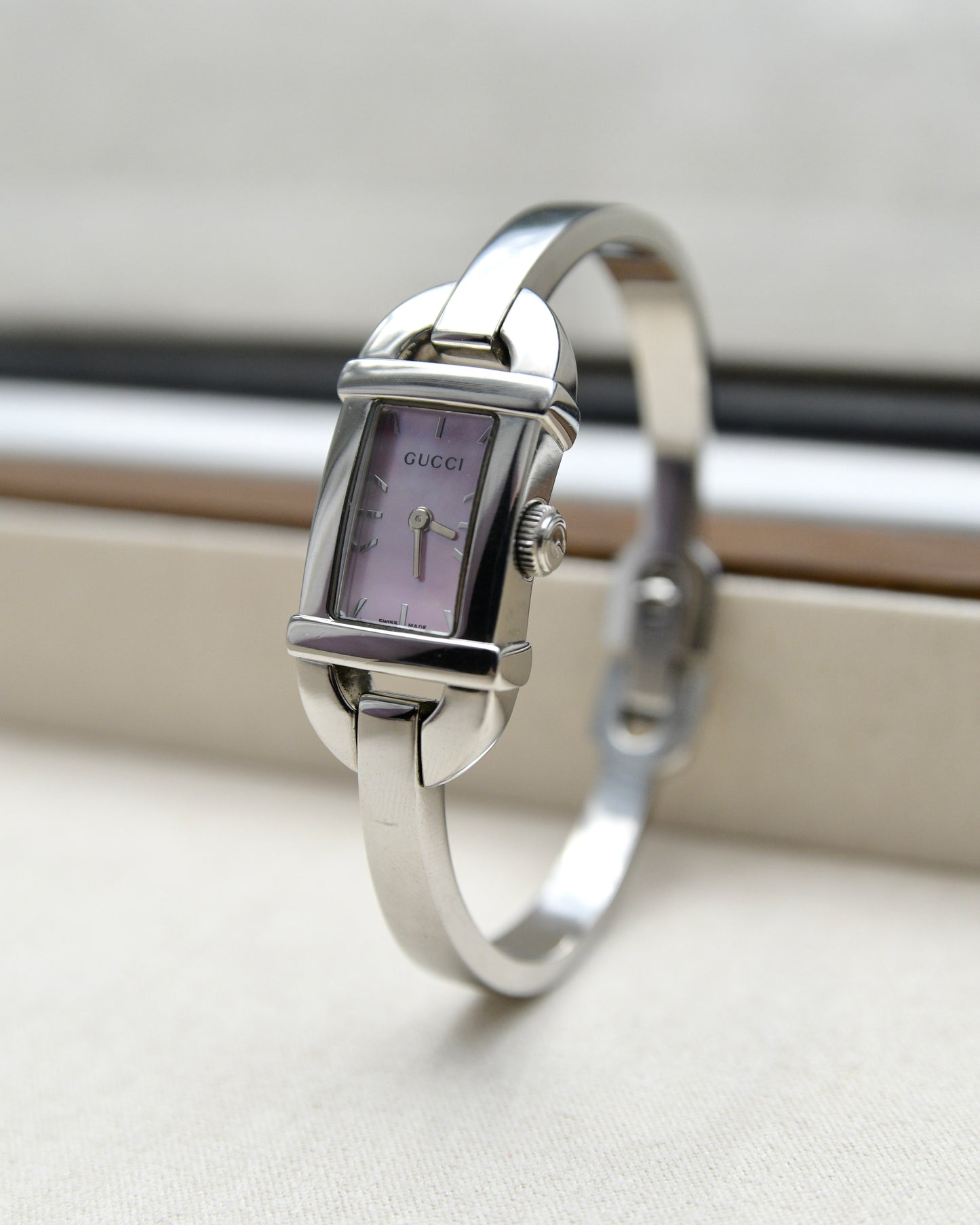 2000s Gucci Bangle Watch Pink Shell Dial