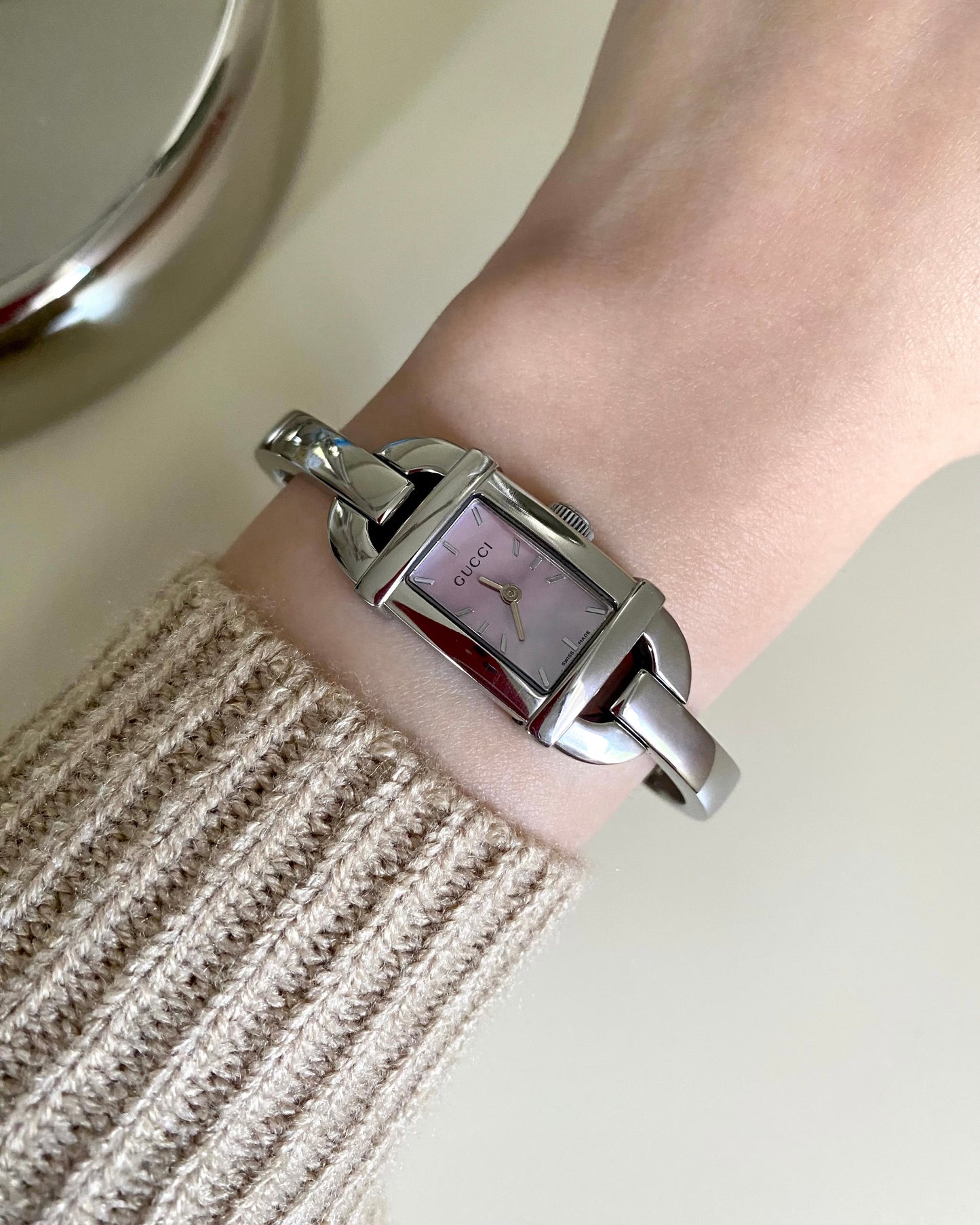 2000s Gucci Bangle Watch Pink Shell Dial